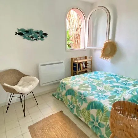 Duplex Face . Cavaliere 3 * Le Lavandou